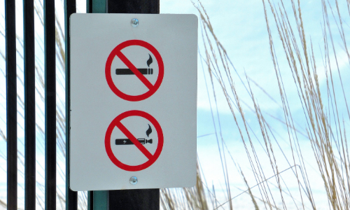 No smoking or vaping sign